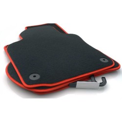 Tapis Golf 6 (5K) (2008 - 2012) NOIR avec contour ROUGE