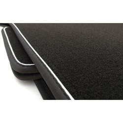 Tapis Tiguan (5N) (2008 - 2015) NOIR avec liseré BLANC