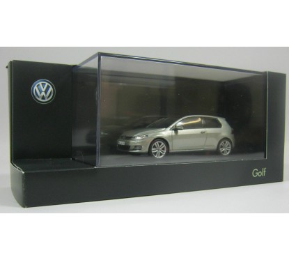 Miniature VW Golf 7 (3 portes) 2012 d'origine VOLKSWAGEN Argent métallisé 1/43ème 5G3099300 B7W