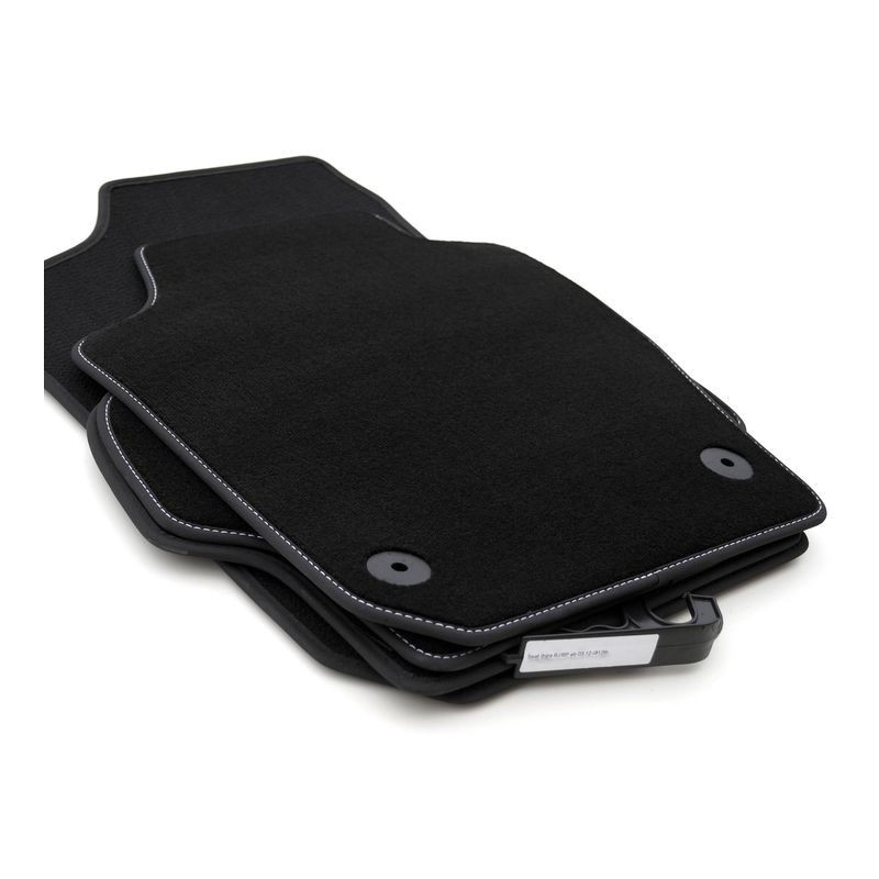 Tapis SEAT Ibiza / Ibiza ST (2008 - 2017) velours NOIR avec liseré BLANC Tapis SEAT Ibiza / Ibiza ST (2008 - 2017) velours NOIR avec liseré BLANC
