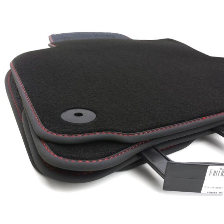 Tapis SKODA FABIA 2 / FABIA COMBI (5J) (2007 - 2014 ) Velours ANTHRACITE / liseré Rouge