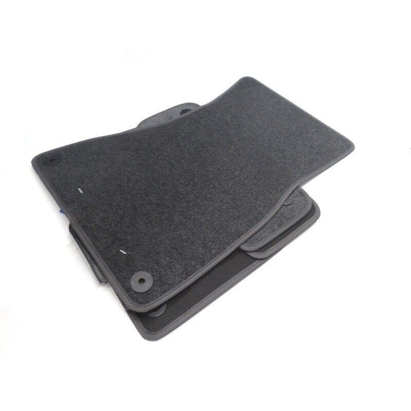 Tapis Audi A4 (B8 - 8K) GRIS ANTHRACITE (2007 - 2015) Tapis Audi A4 (B8 - 8K) GRIS ANTHRACITE (2007 - 2015)