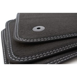 Tapis Golf 7 (5G) NOIR + DOUBLE Liseré BLANC