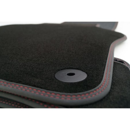 Tapis Golf 7 (5G) (2012 - 2019) NOIR + DOUBLE Liseré ROUGE