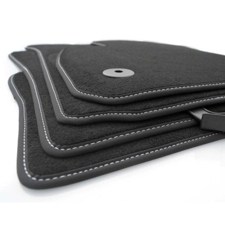 Tapis d'origine Volkswagen Touareg 7P (2010 - 2017) Noir avec Liseré blanc