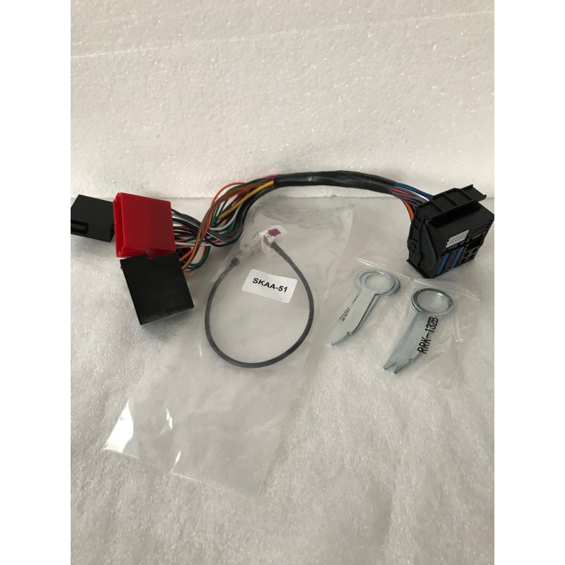 Adaptateur Double DIN Audi ISO PLUG & PLAY Audi A2 / A3 / A4 / A6 Adaptateur Double DIN Audi ISO PLUG & PLAY Audi A2 / A3 / A4 / A6