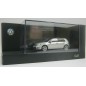 Miniature VW Golf 7 (5 portes) 2012 d'origine VOLKSWAGEN Argent métallisé 1/43ème Miniature VW Golf 7 (5 portes) 2012 d'origine VOLKSWAGEN Argent métallisé 1/43ème