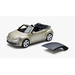 Miniature BEETLE Cabriolet 2012 d'origine VW 1/18ème SILVER METALLIC 5C3099302 P7W