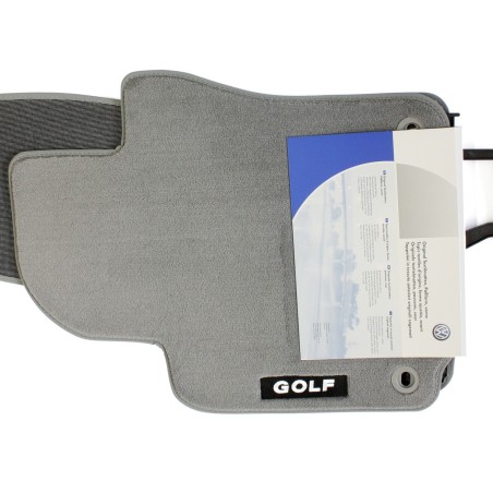 Tapis GOLF 5 (1K) Gris clair d’origine VW avec inscription (GOLF) 1K1061275 PA RYK  1K1 061 275 PA RYK